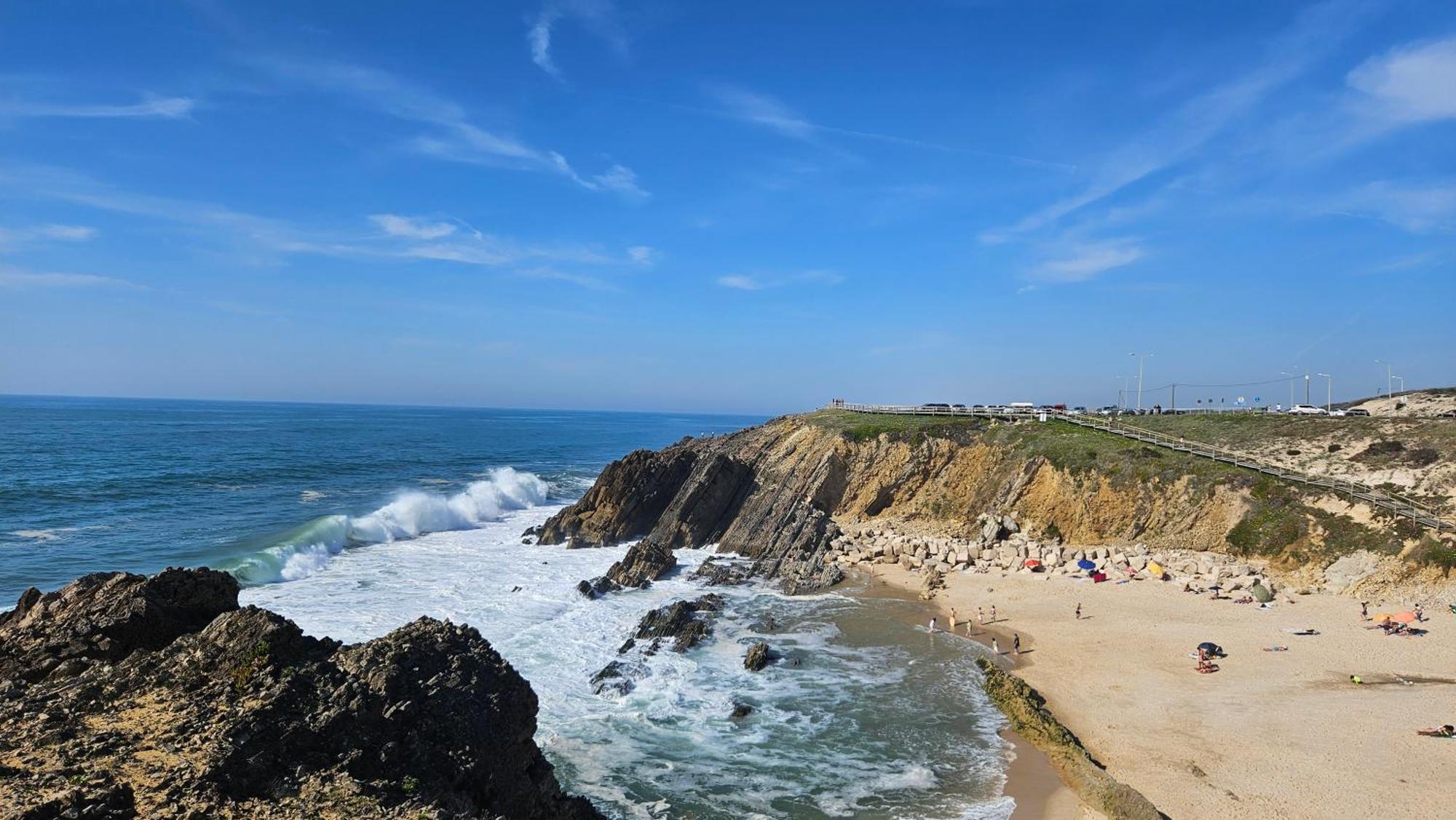 Nazare Uninterrupted Views And Sounds Of The Sea Daire Pataias Dış mekan fotoğraf